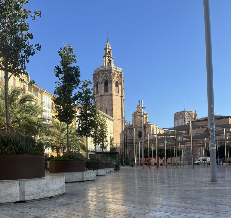 What to Do in Valencia (2026): Hidden Gems, Food, Culture & the Perfect Girls Trip